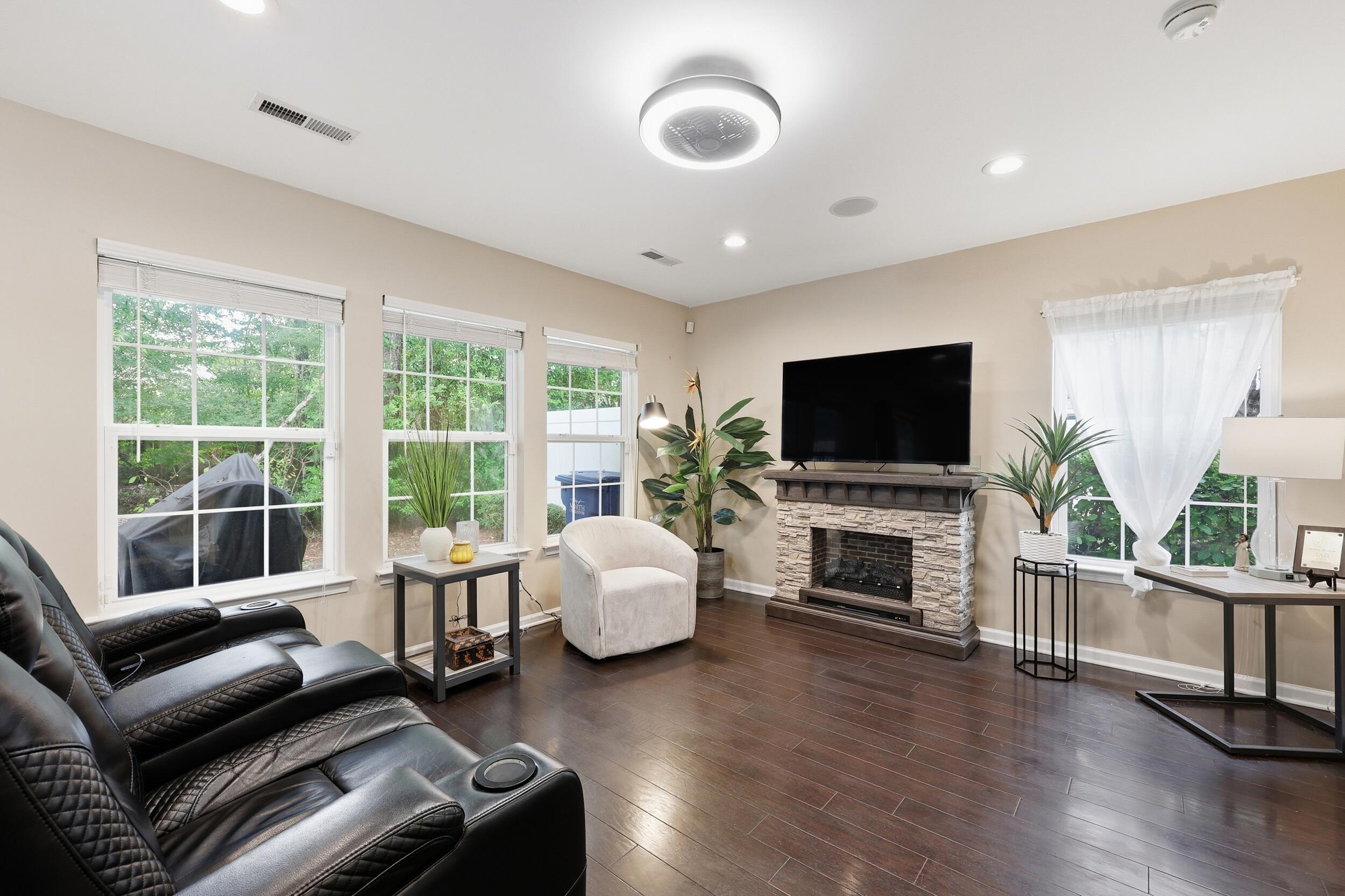 5150 Trump Street 1401