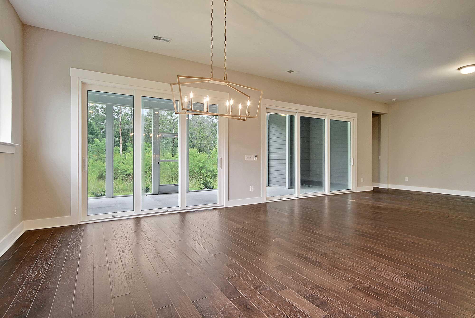 1212 Reserve Lane