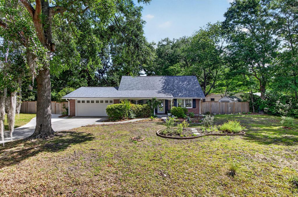 Photo of 1760 Pittsford Circle, Charleston, SC 29412 (MLS # 26014982)