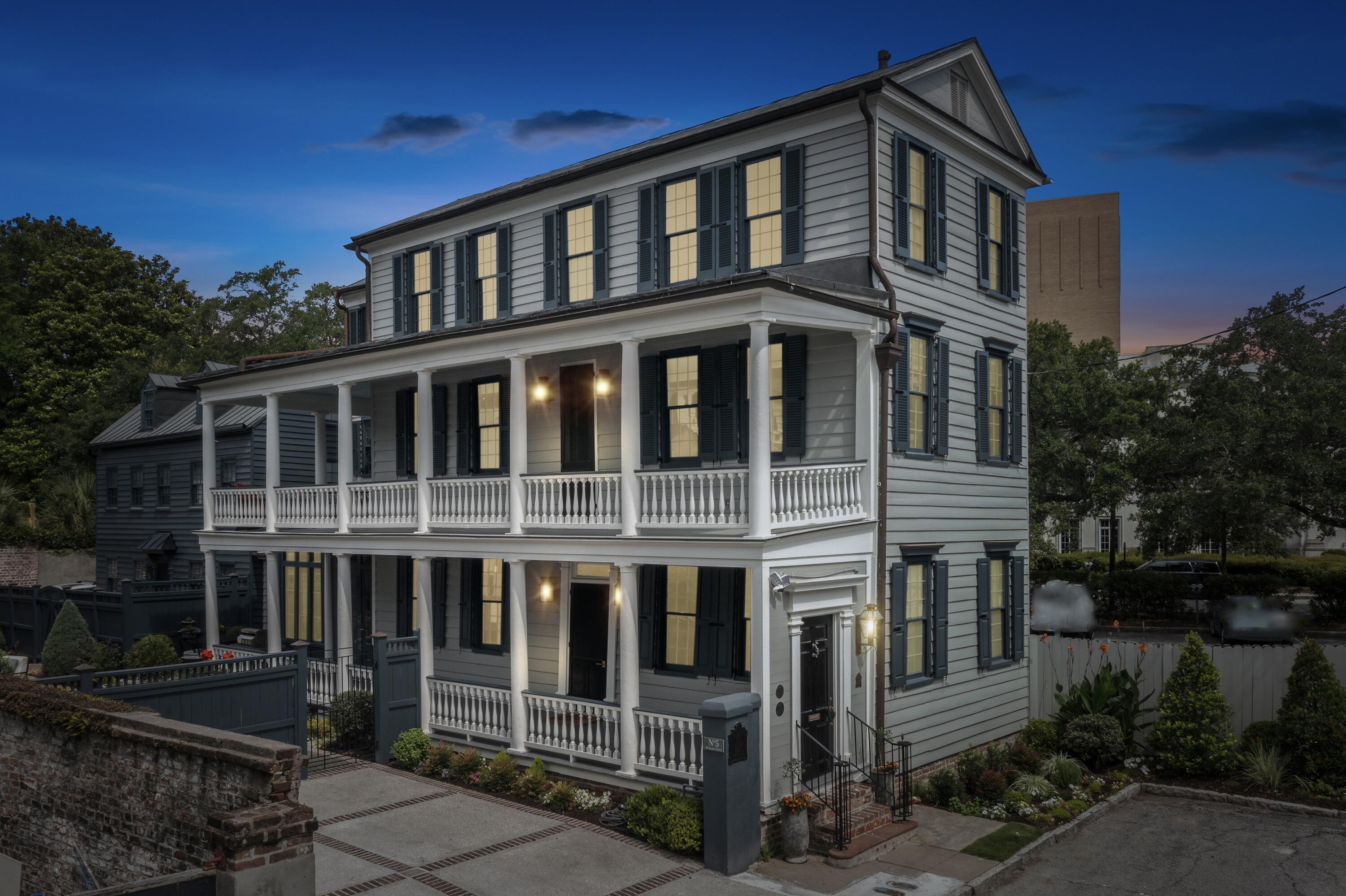 5 Alexander Street