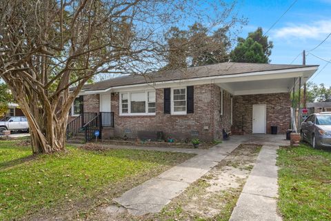 A home in Goose Creek