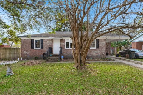 A home in Goose Creek