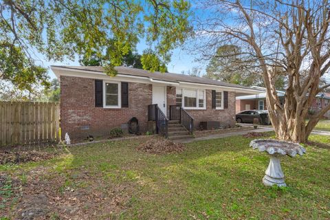 A home in Goose Creek