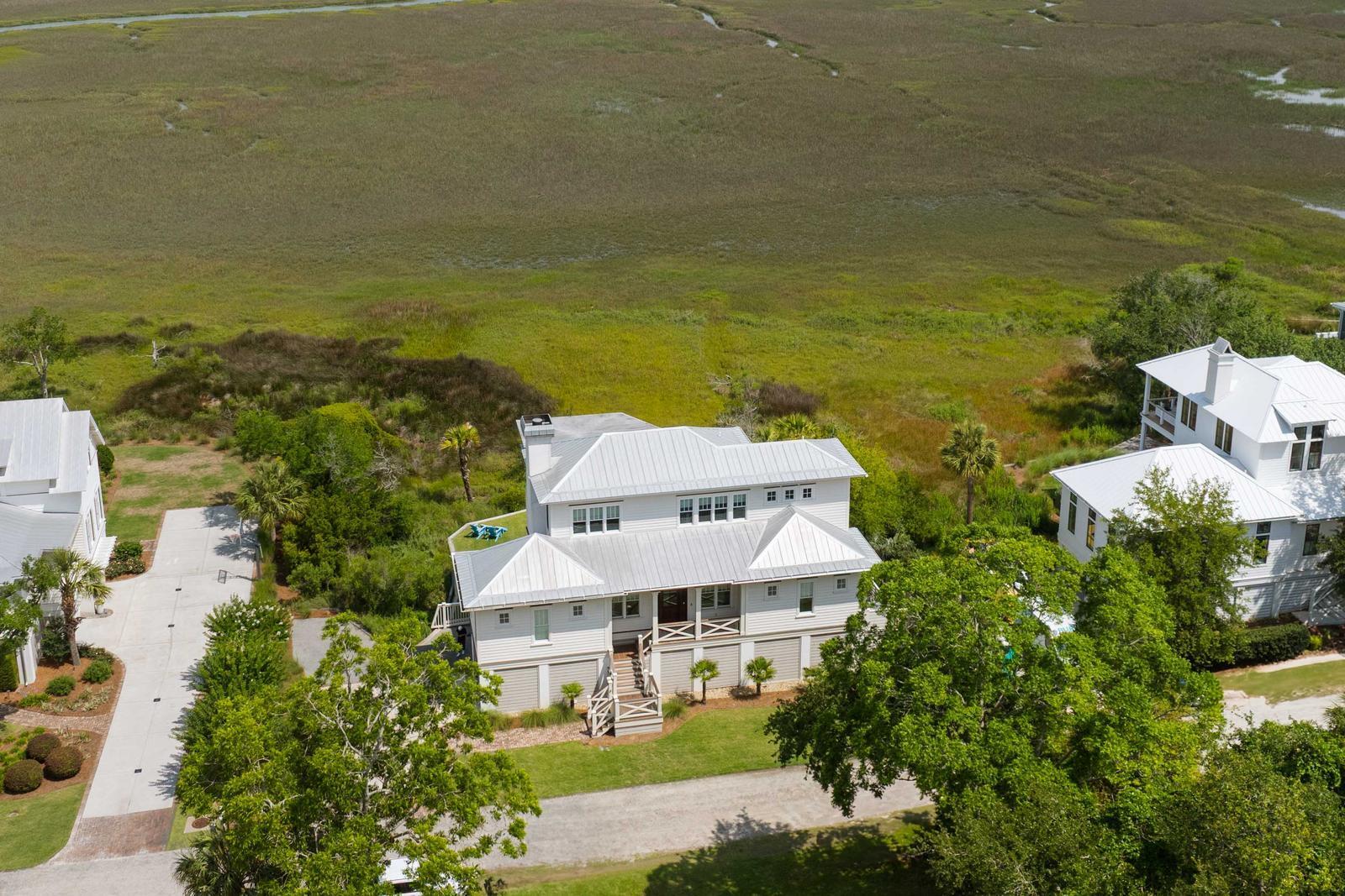 2618 Raven Drive