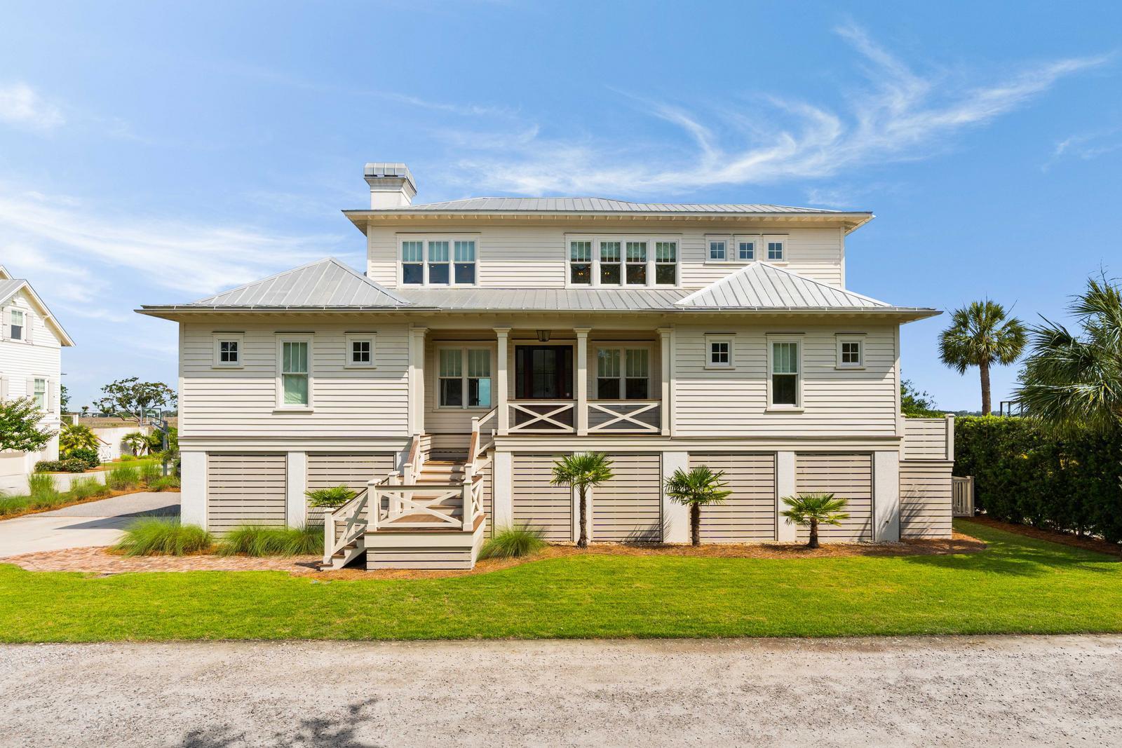 2618 Raven Drive