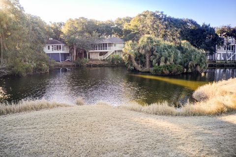 A home in Isle of Palms