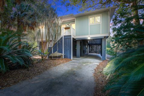 A home in Isle of Palms