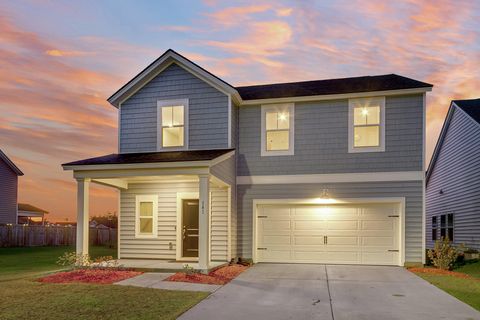 A home in Summerville