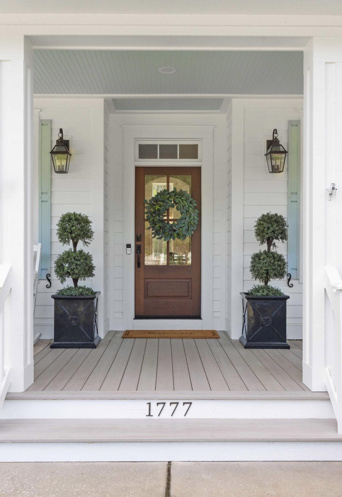 1777 Wellstead Street