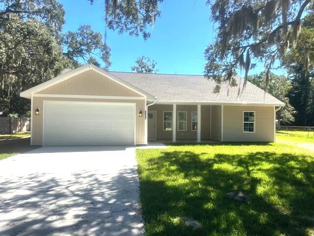 6034 Creek Road