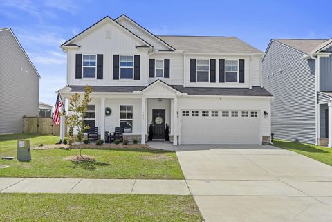 Photo of 185 Hayworth Road, Summerville, SC 29486 (MLS # 26010667)