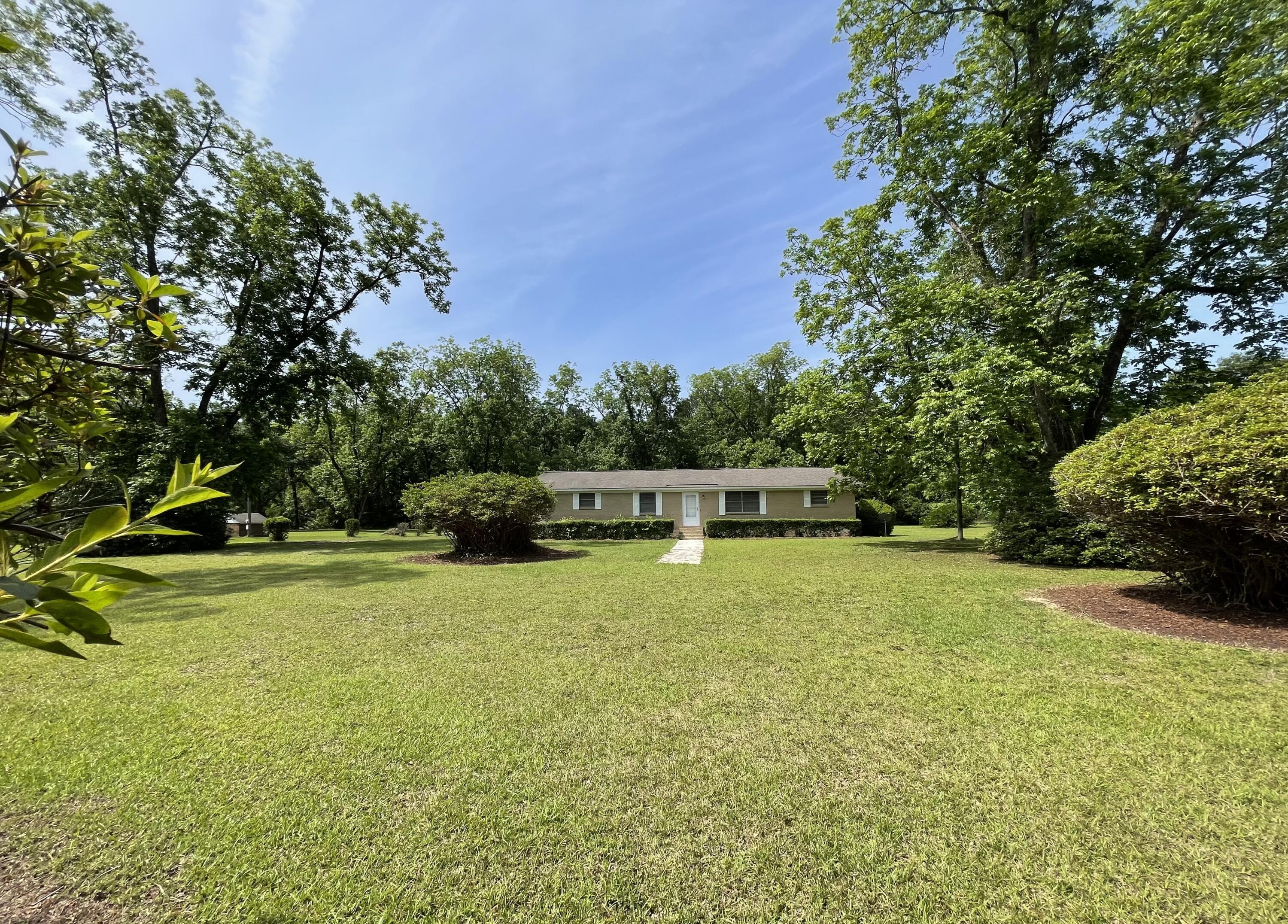6287 Sniders Hwy (6.1 Acres)