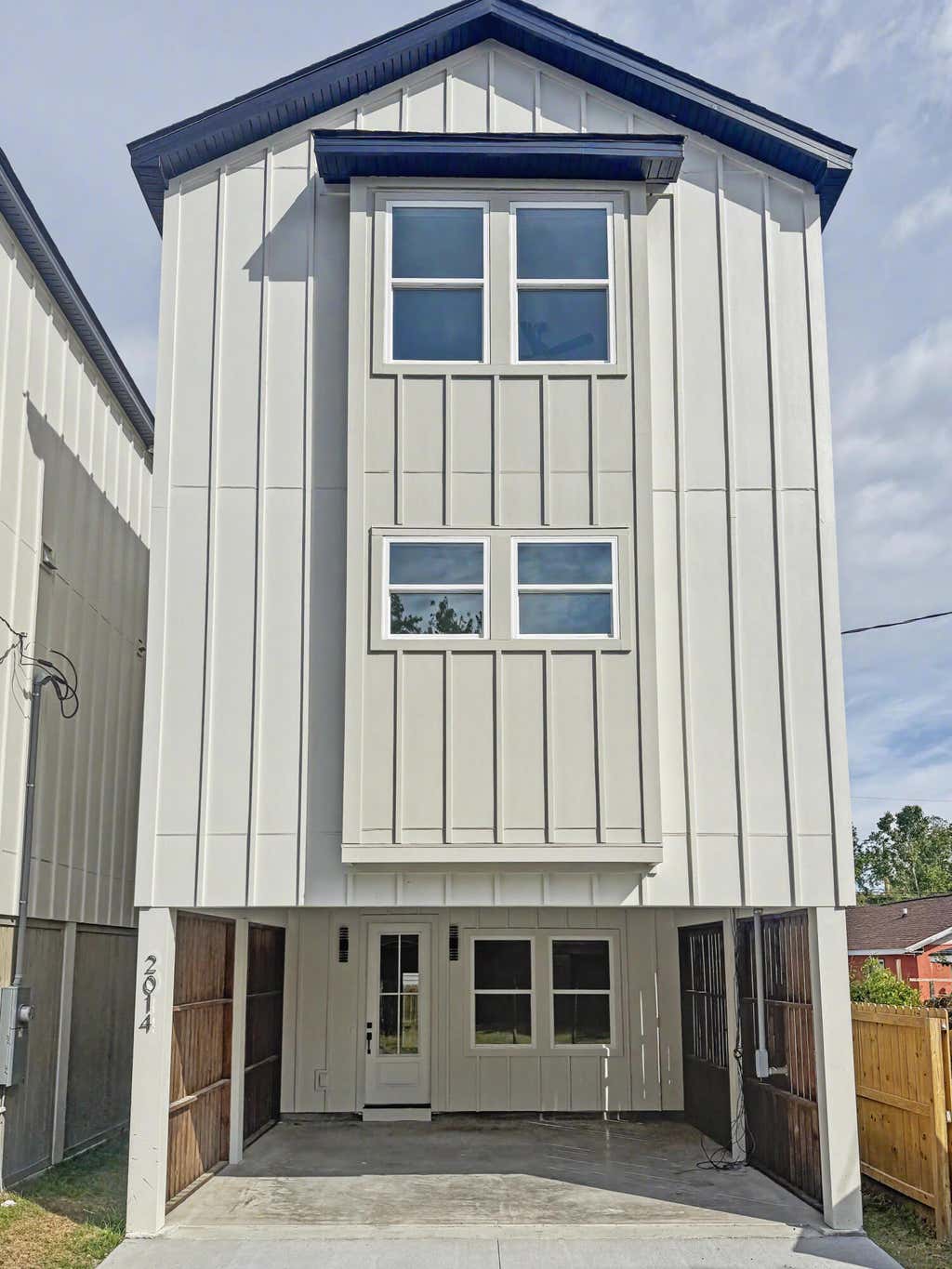 Photo of 2014 Comstock Avenue, North Charleston, SC 29405 (MLS # 26016315)