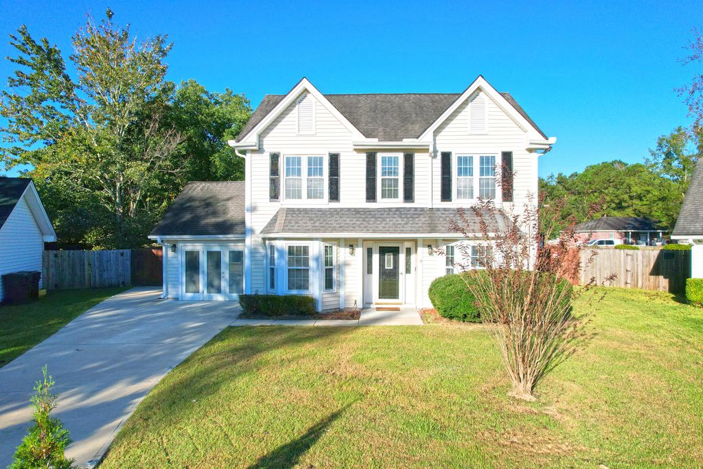 Photo of 105 Cane Break Lane, Goose Creek, SC 29445 (MLS # 25028435)