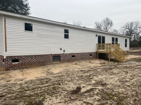 A home in Eutawville