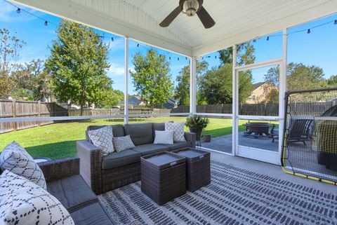 A home in North Charleston