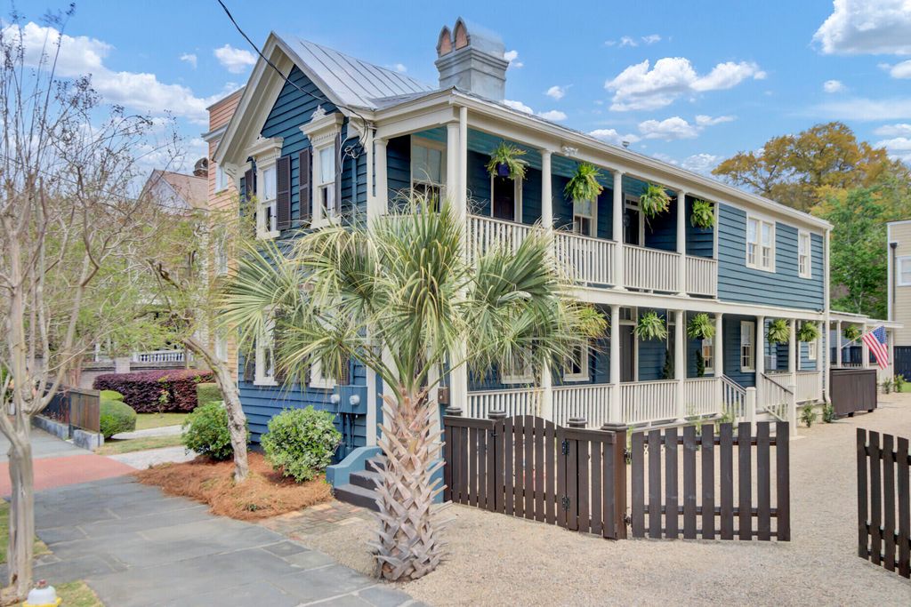 Photo of 232 Rutledge Avenue, Charleston, SC 29403 (MLS # 26008740)