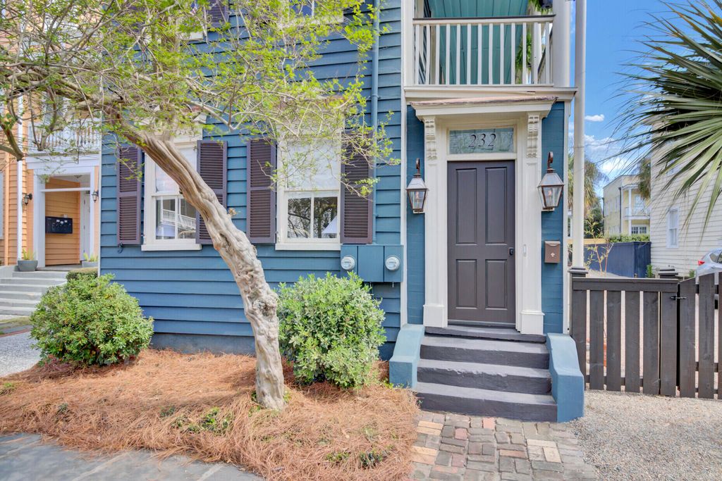 Photo of 232 Rutledge Avenue, Charleston, SC 29403 (MLS # 26008740)