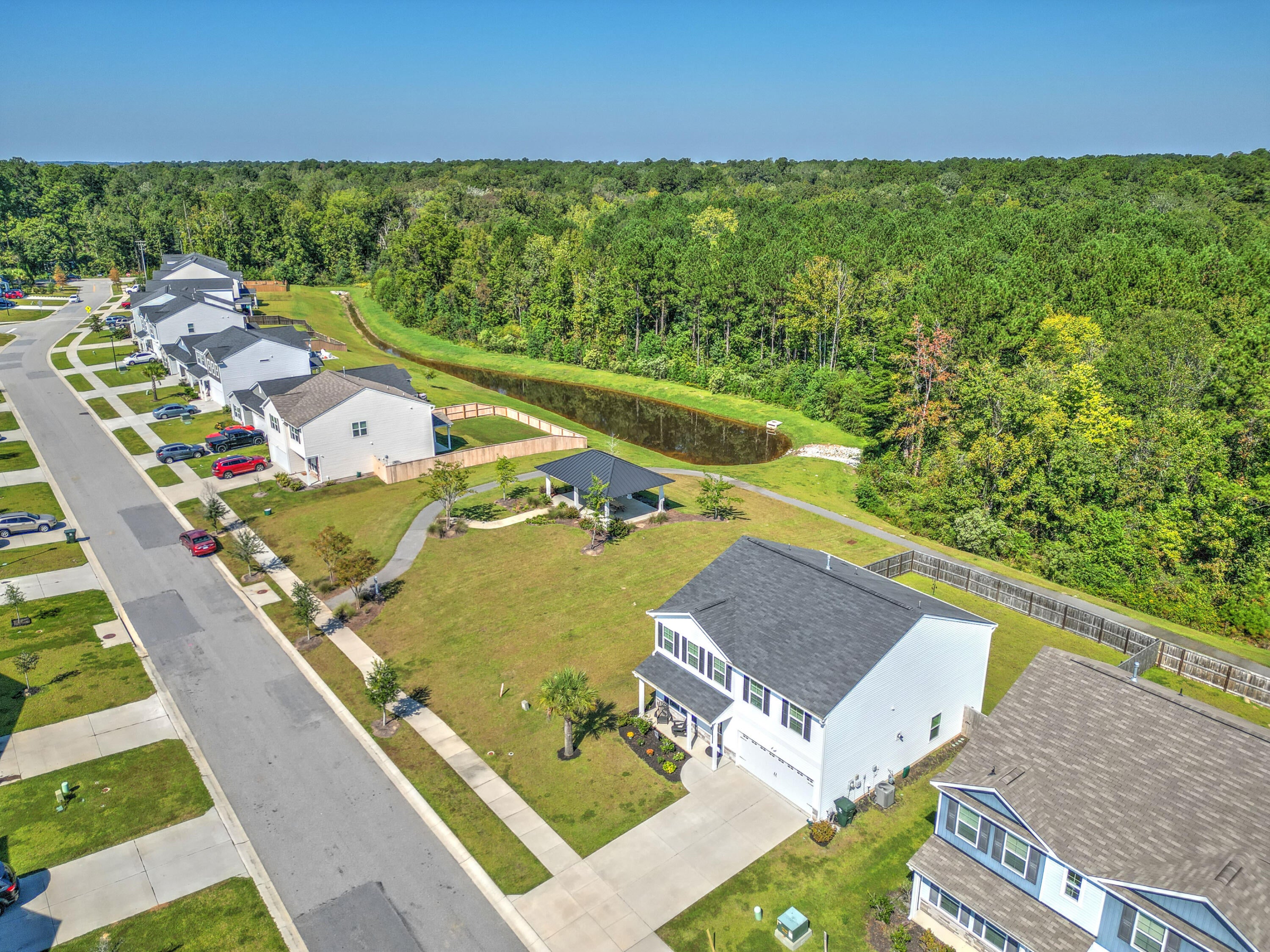 230 Torslanda Lane
