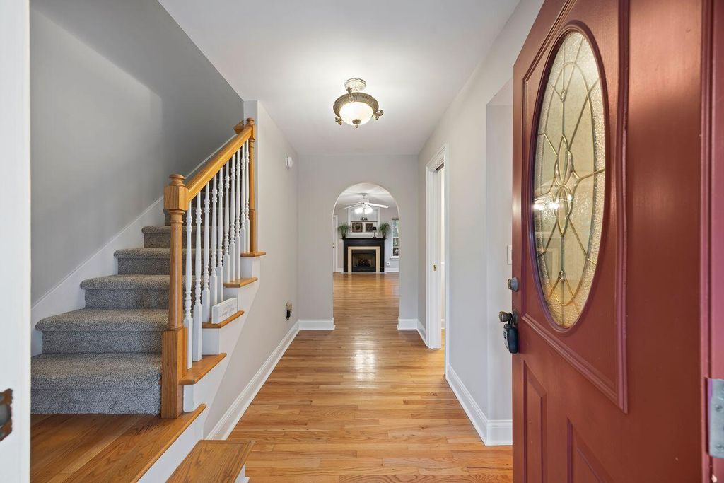 Photo of 635 Fair Spring Drive, Charleston, SC 29414 (MLS # 25031362)