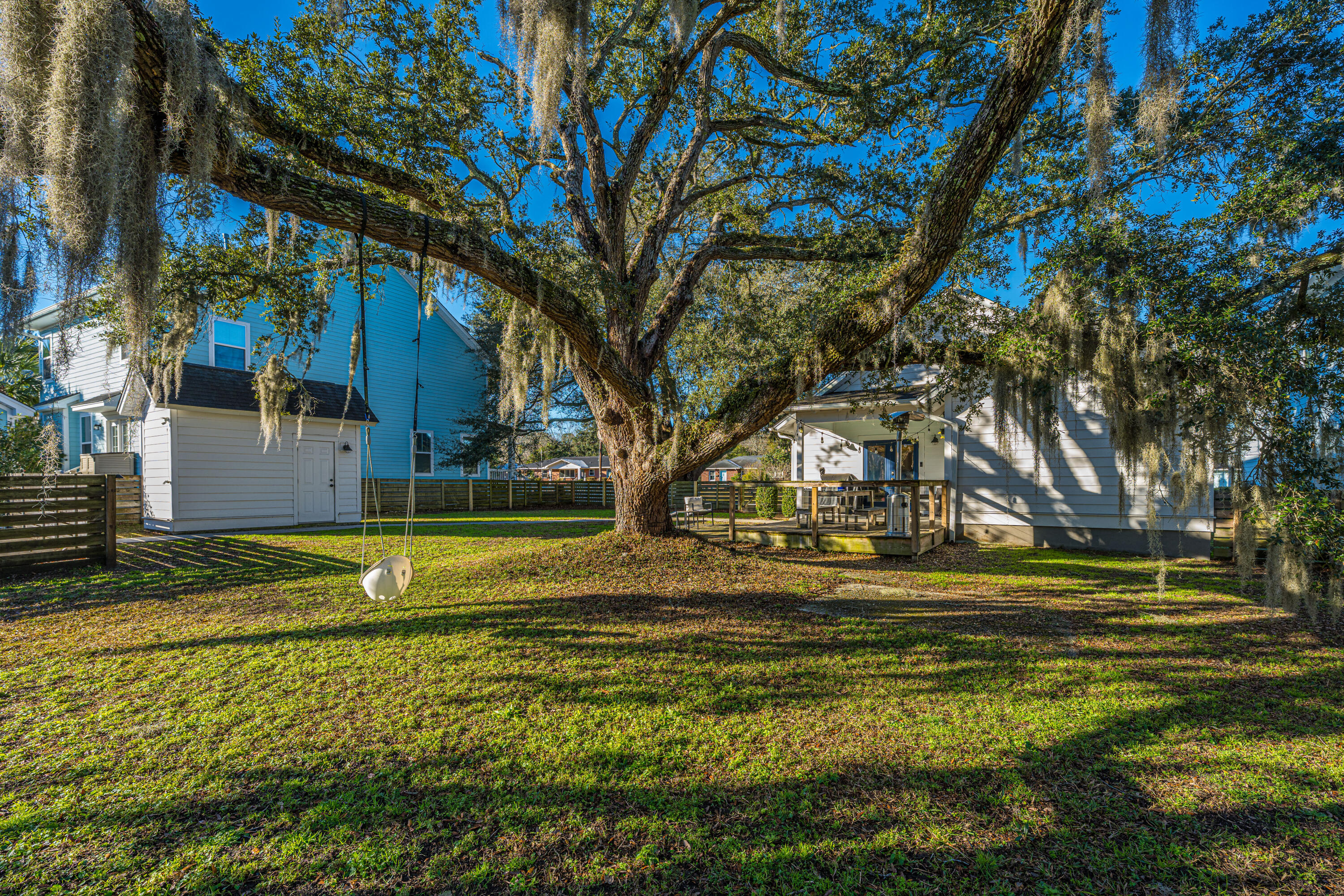 5112 W Dolphin Street