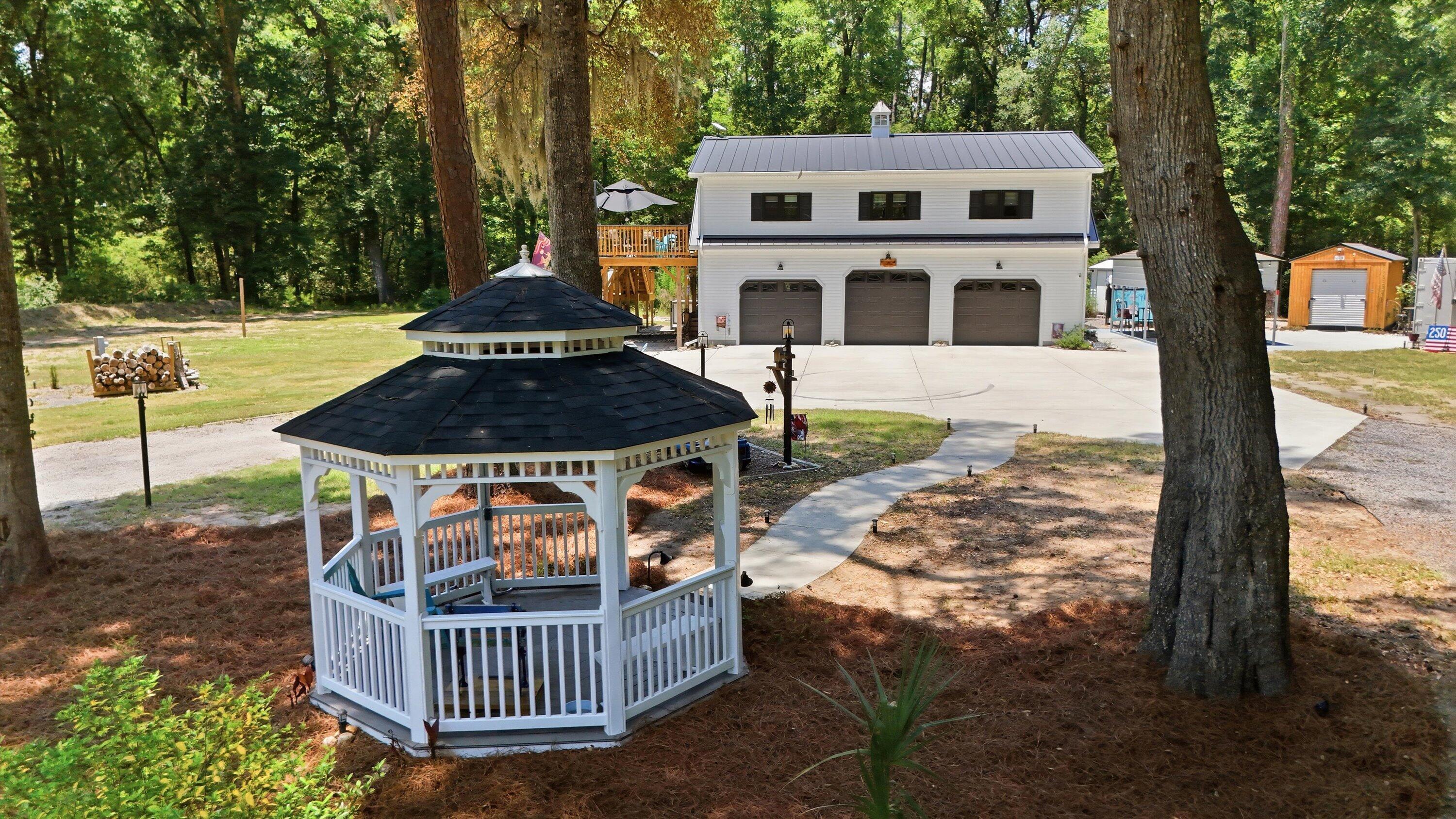 8246 Oyster Factory Road