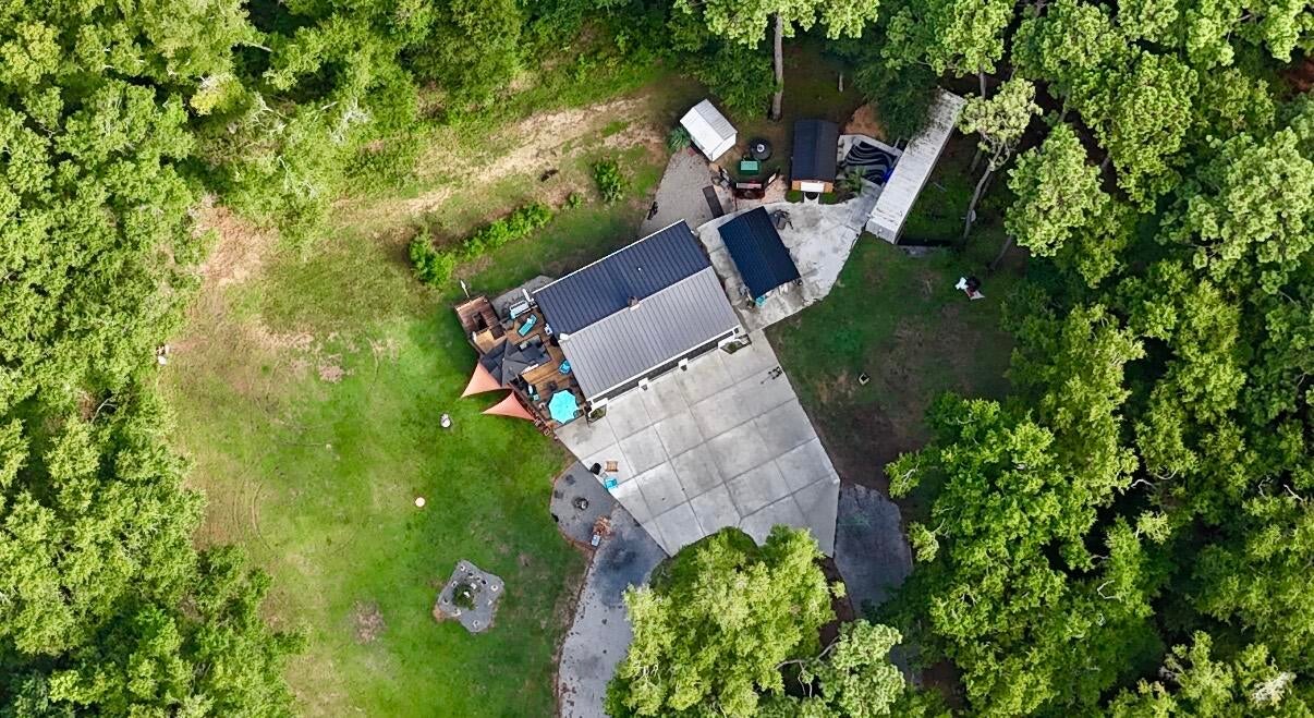 8246 Oyster Factory Road