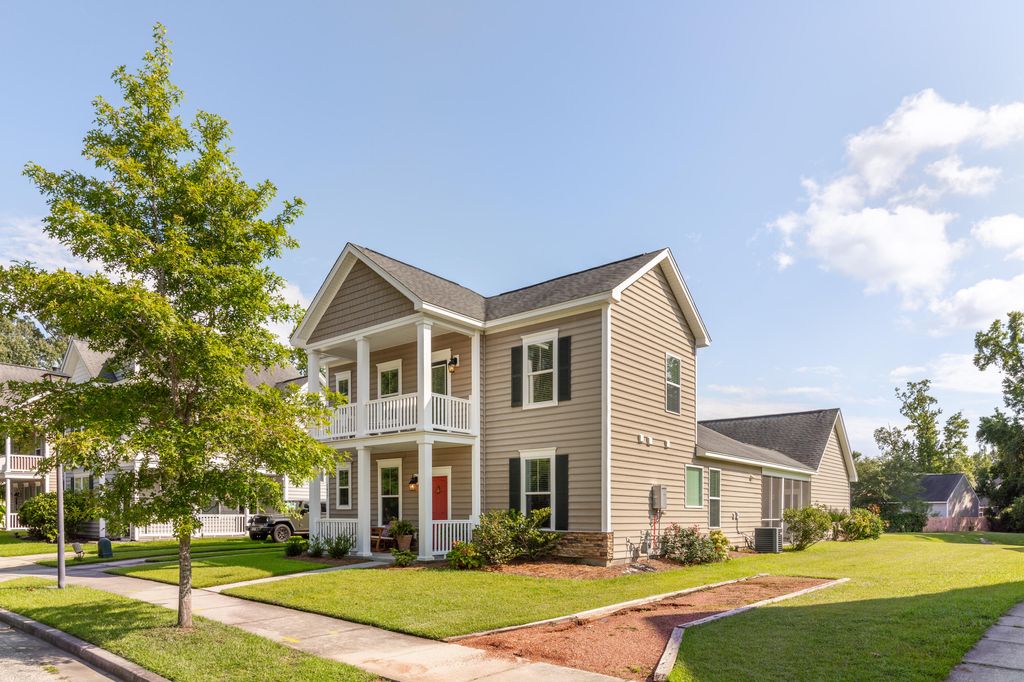 Photo of 1417 Roustabout Way, Charleston, SC 29414 (MLS # 26012959)