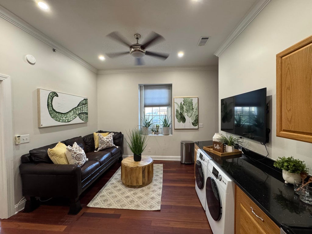 Photo of 348 King Street #348m, Charleston, SC 29401 (MLS # 26027132)