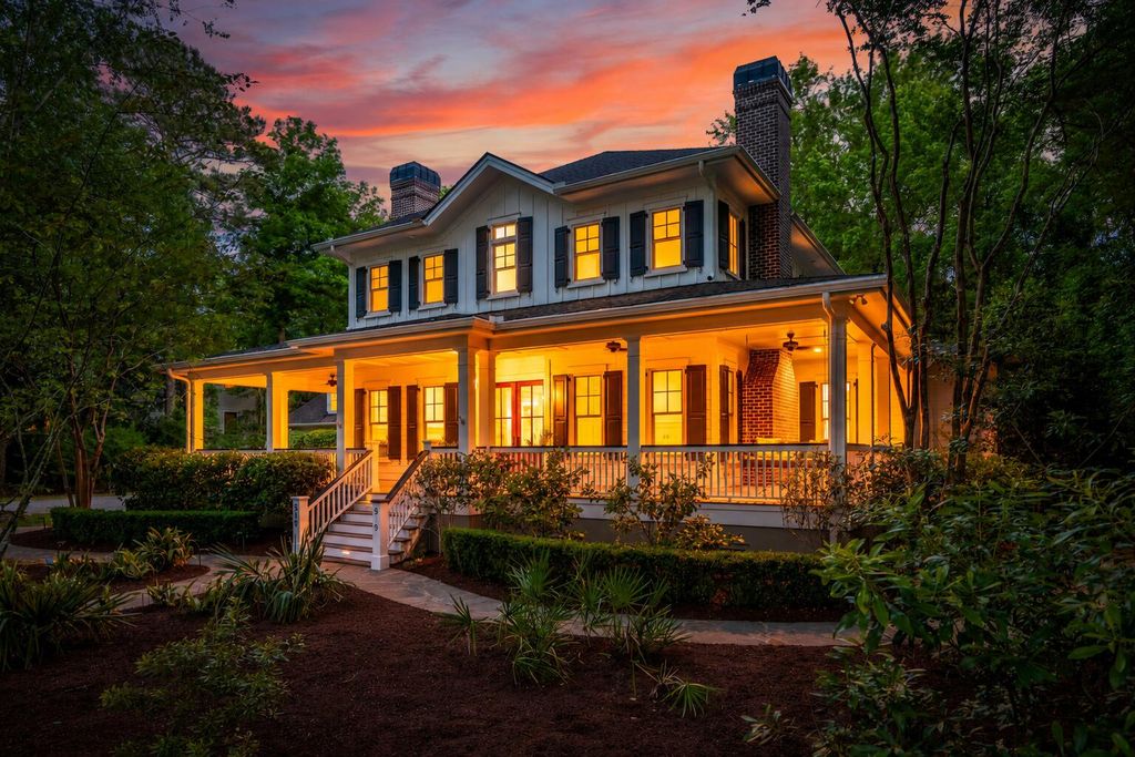 Photo of 519 Barbados Drive, Charleston, SC 29492 (MLS # 26014001)