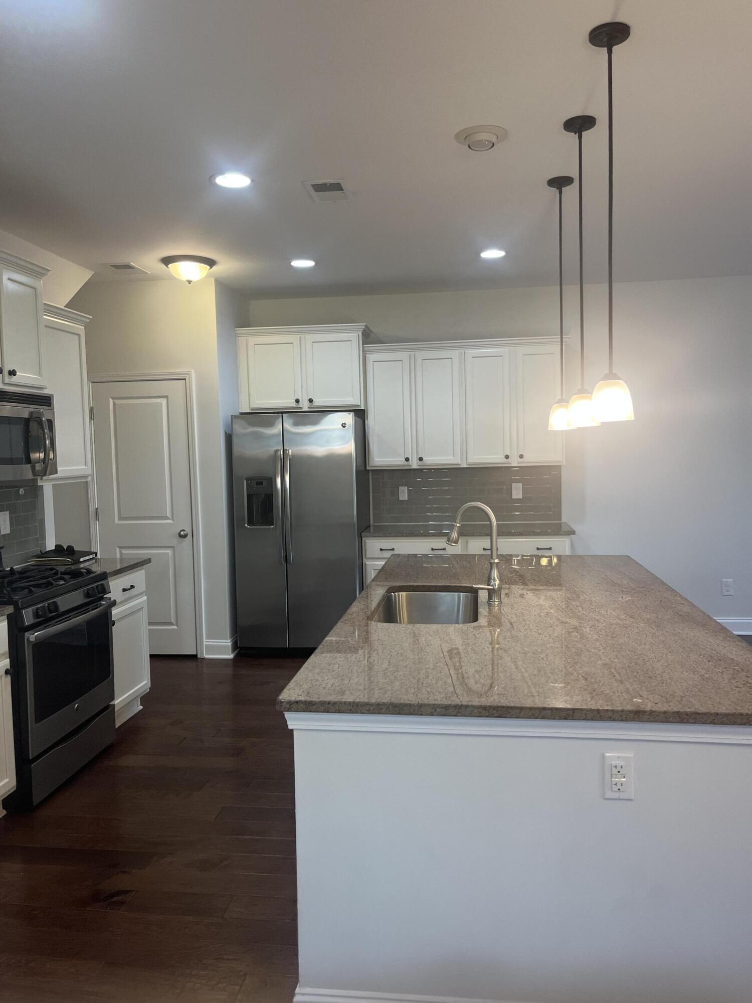 1463 Red Tide Road