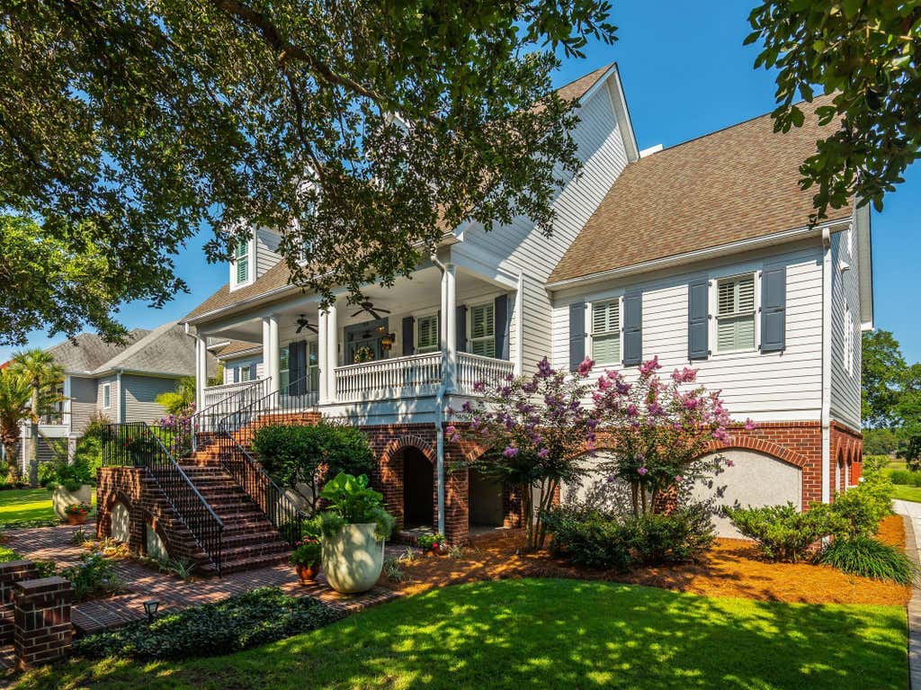 Photo of 194 Beresford Creek Street, Charleston, SC 29492 (MLS # 26020790)
