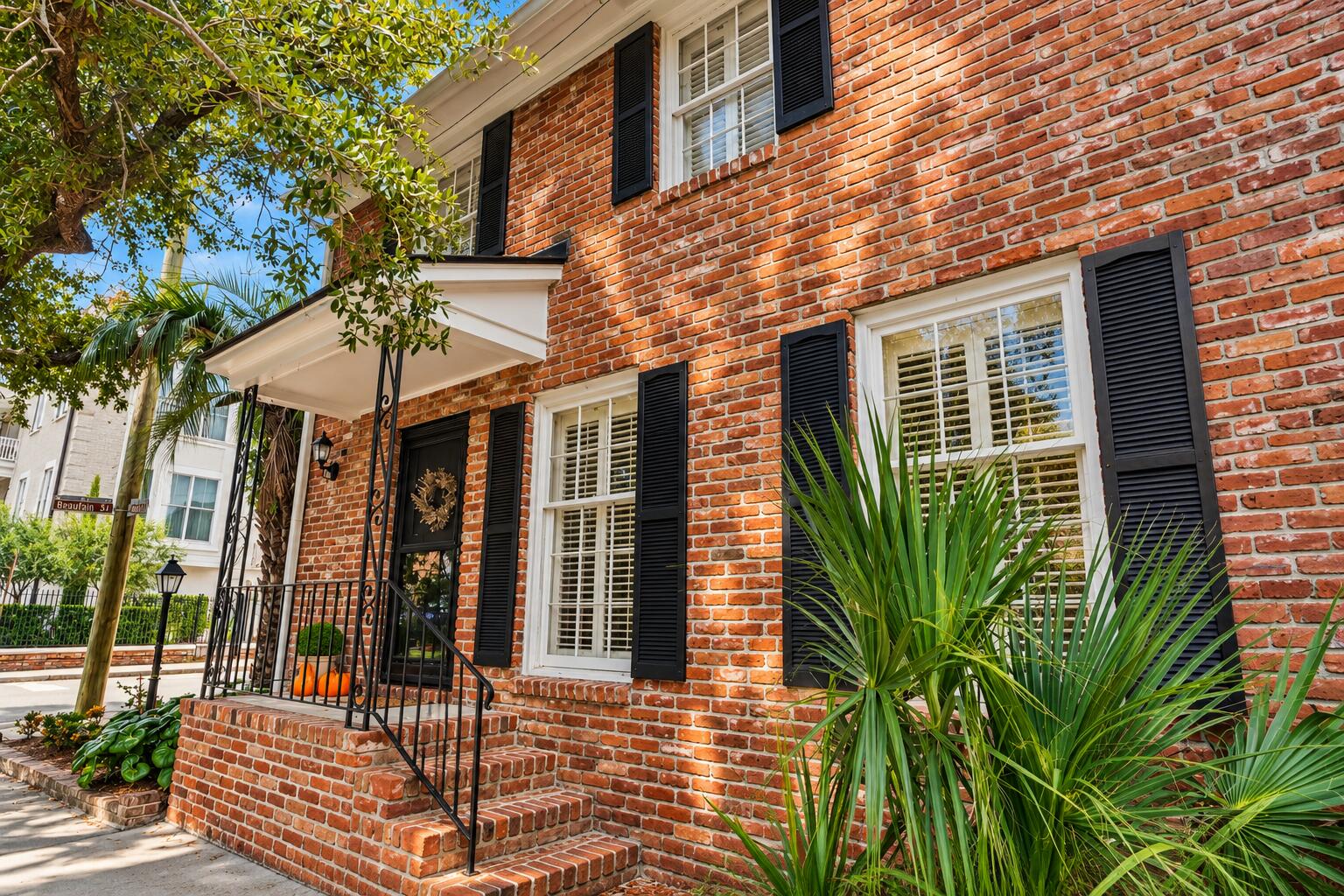 2 Gadsden Street D