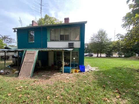 A home in Saint Matthews