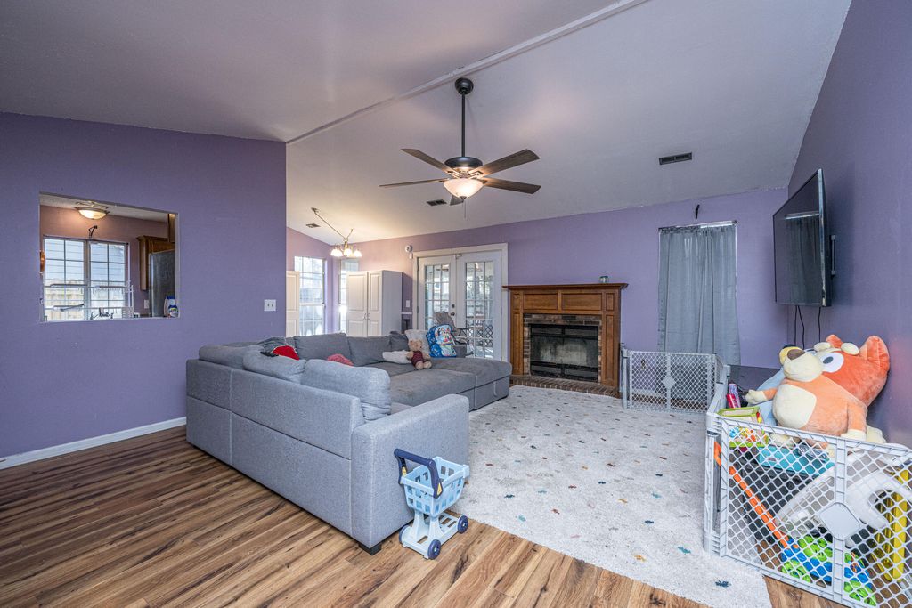 Photo of 204 Corsair Street, Summerville, SC 29483 (MLS # 26004340)