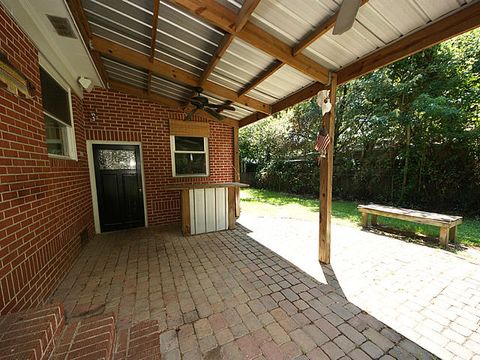 A home in James Island