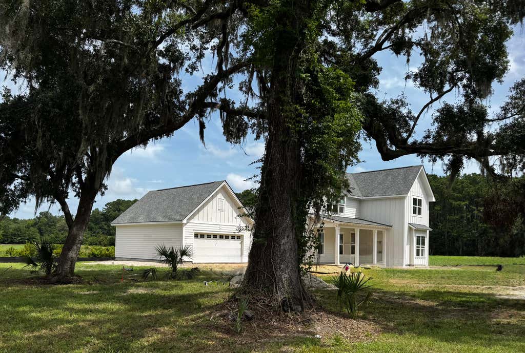 Photo of 2930 Lodge Berry Lane, Johns Island, SC 29455 (MLS # 26014406)