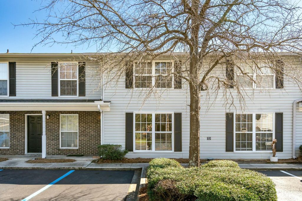 Photo of 2494 Etiwan Drive #3d, Charleston, SC 29414 (MLS # 26007447)