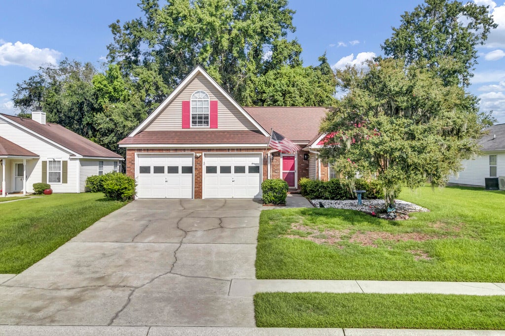 Photo of 206 Lytham Court, Charleston, SC 29414 (MLS # 26024592)