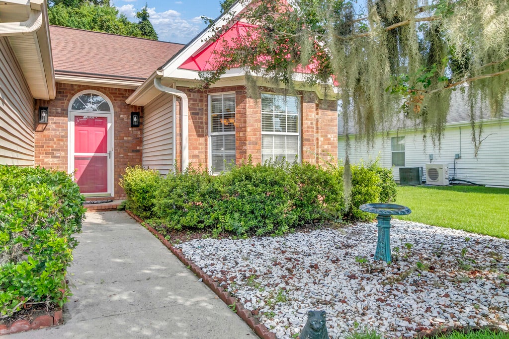 Photo of 206 Lytham Court, Charleston, SC 29414 (MLS # 26024592)