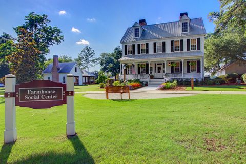 A home in Summerville