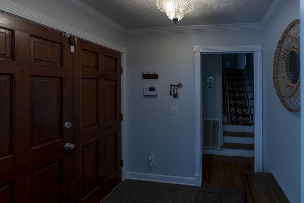 Photo of 207 Foxcroft Lane, Summerville, SC 29485 (MLS # 26014050)
