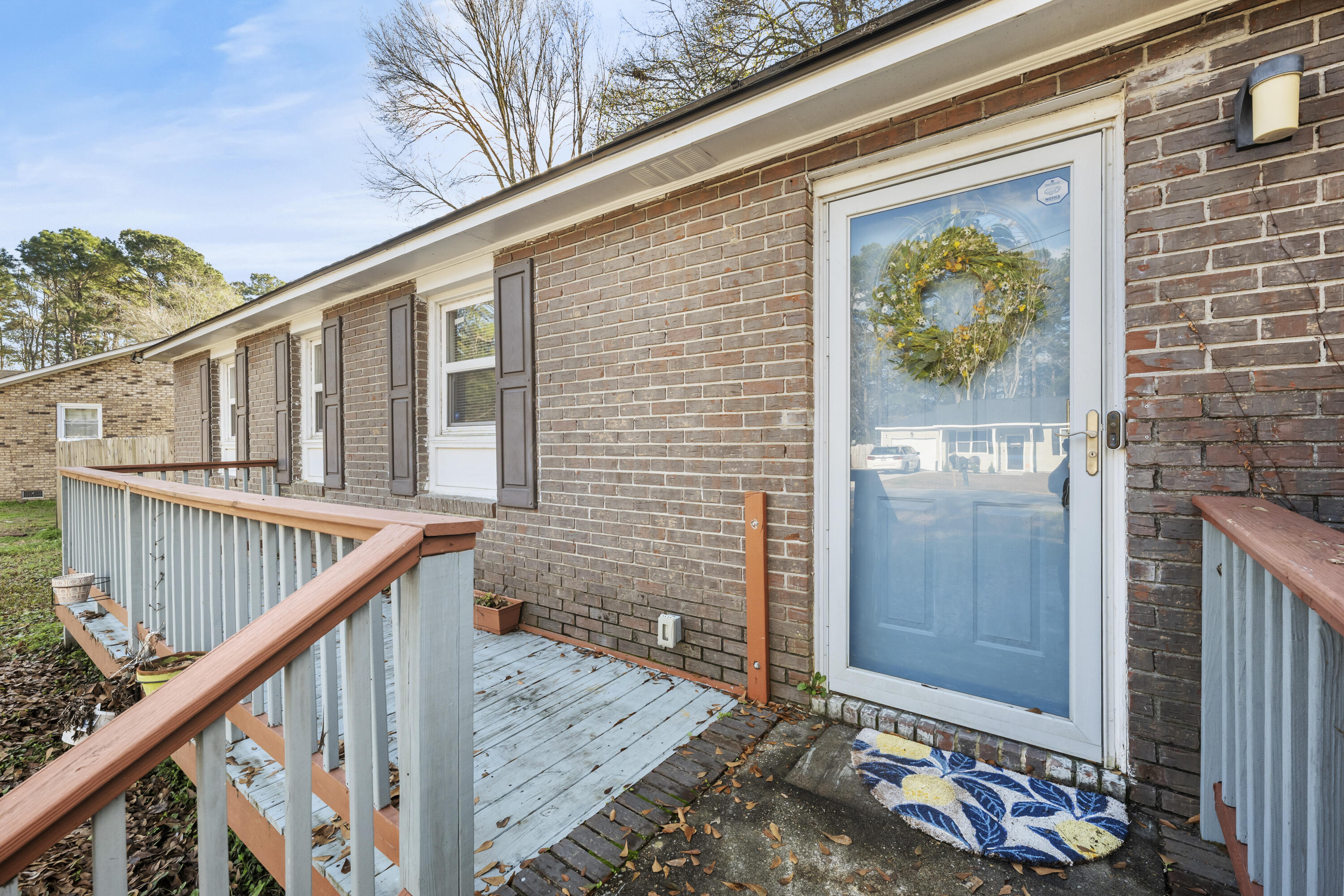 4405 Clovewood Street