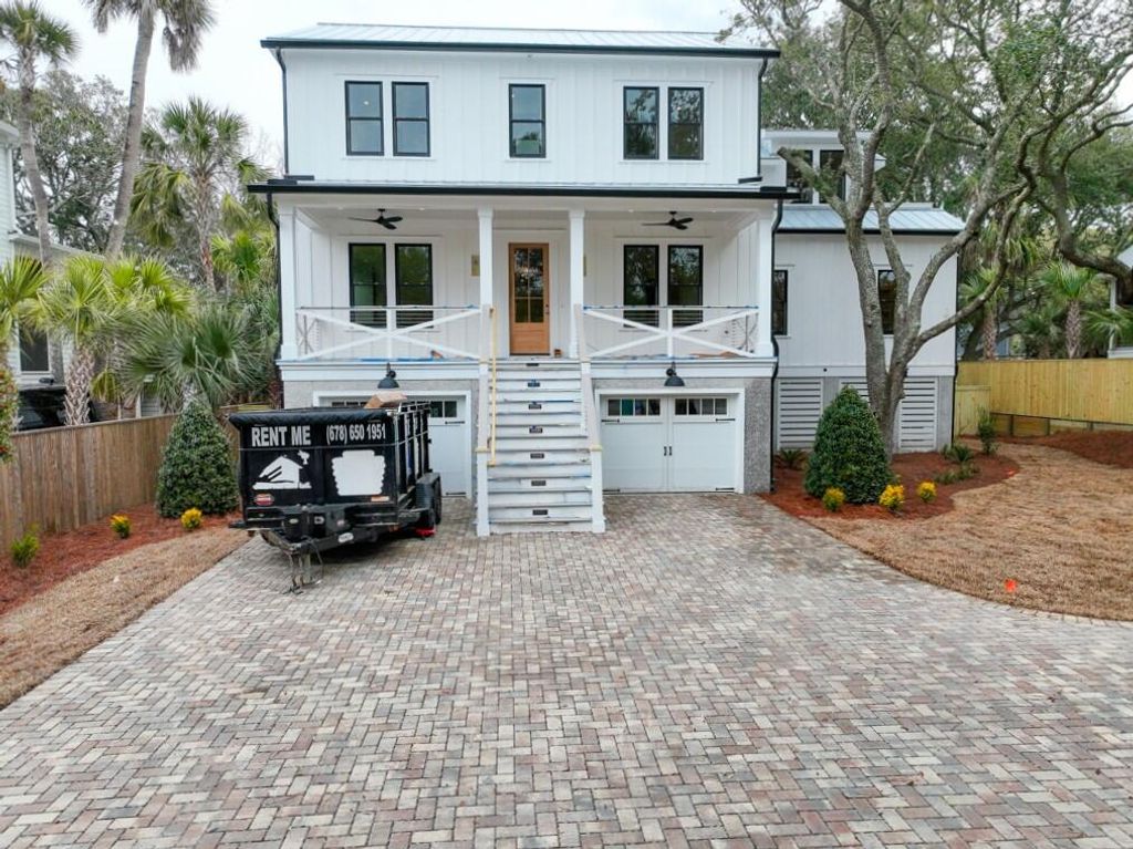 Photo of 6 29th Avenue, Isle of Palms, SC 29451 (MLS # 26000149)