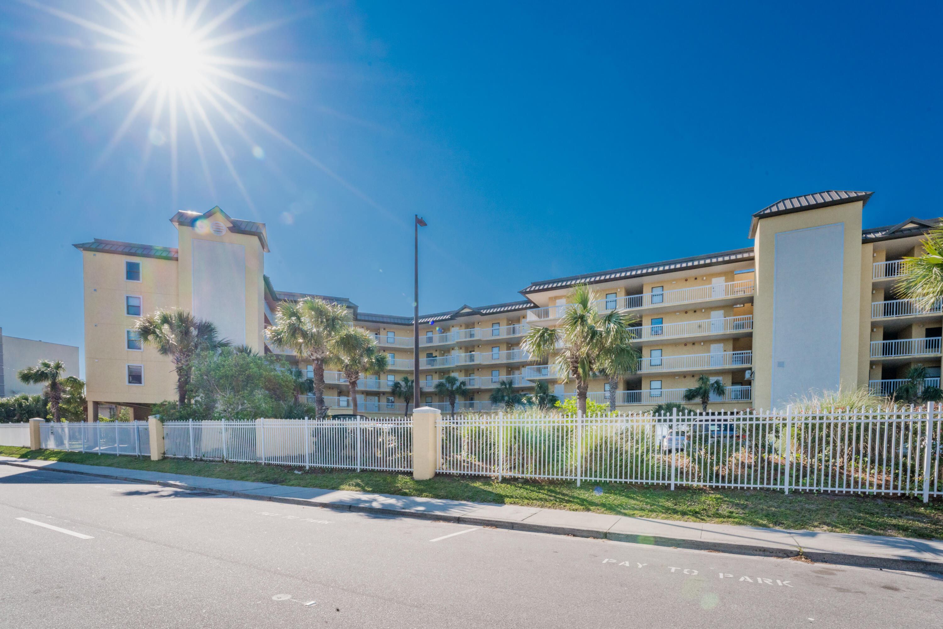 201 W Arctic Avenue Apt 302