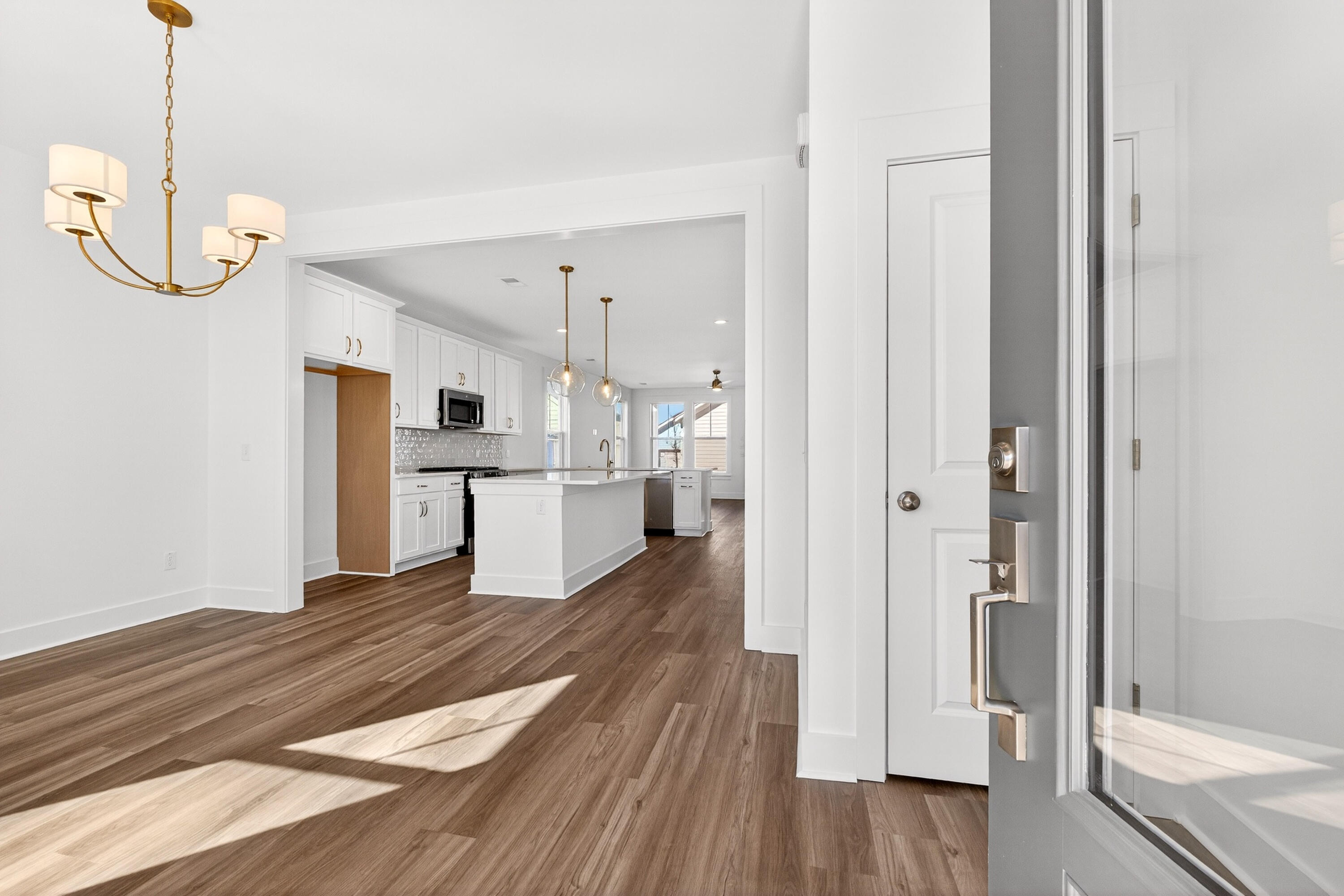 708 Rumbling Leaf Lane