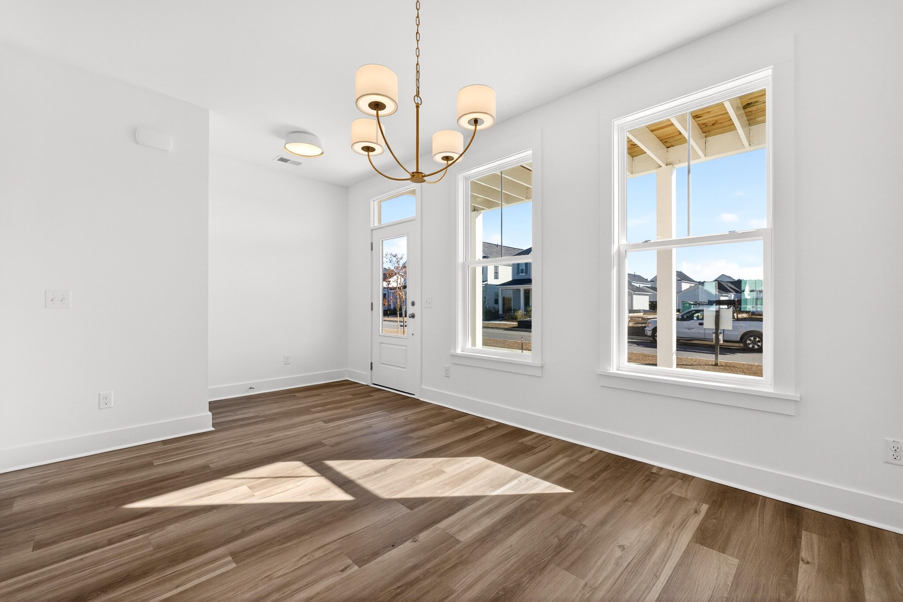 708 Rumbling Leaf Lane