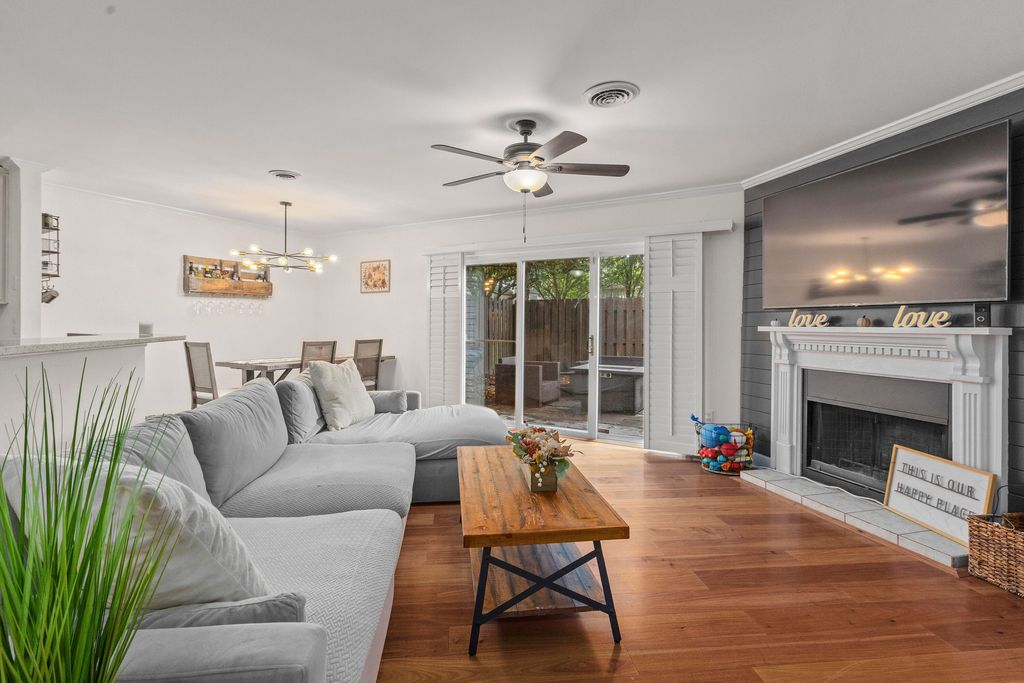 Photo of 1149 Monaco Drive, Mount Pleasant, SC 29464 (MLS # 25027959)