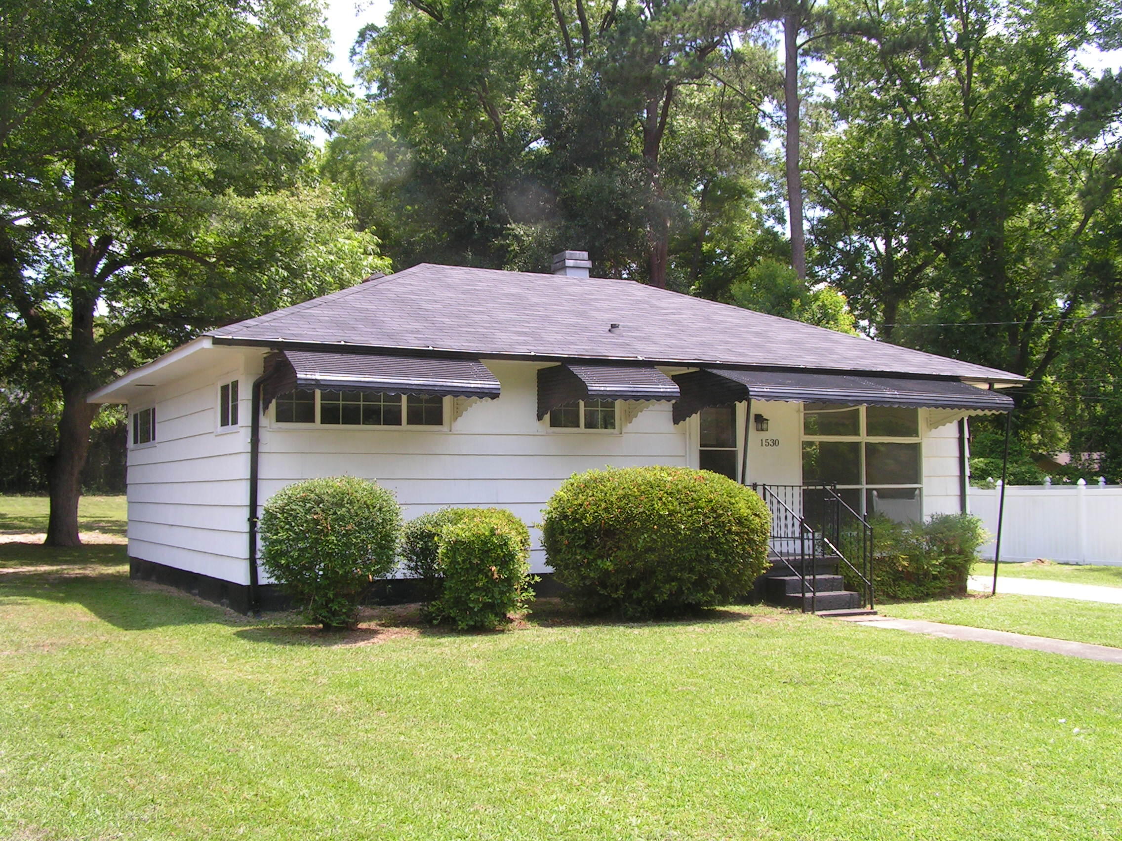 1530 Central Street
