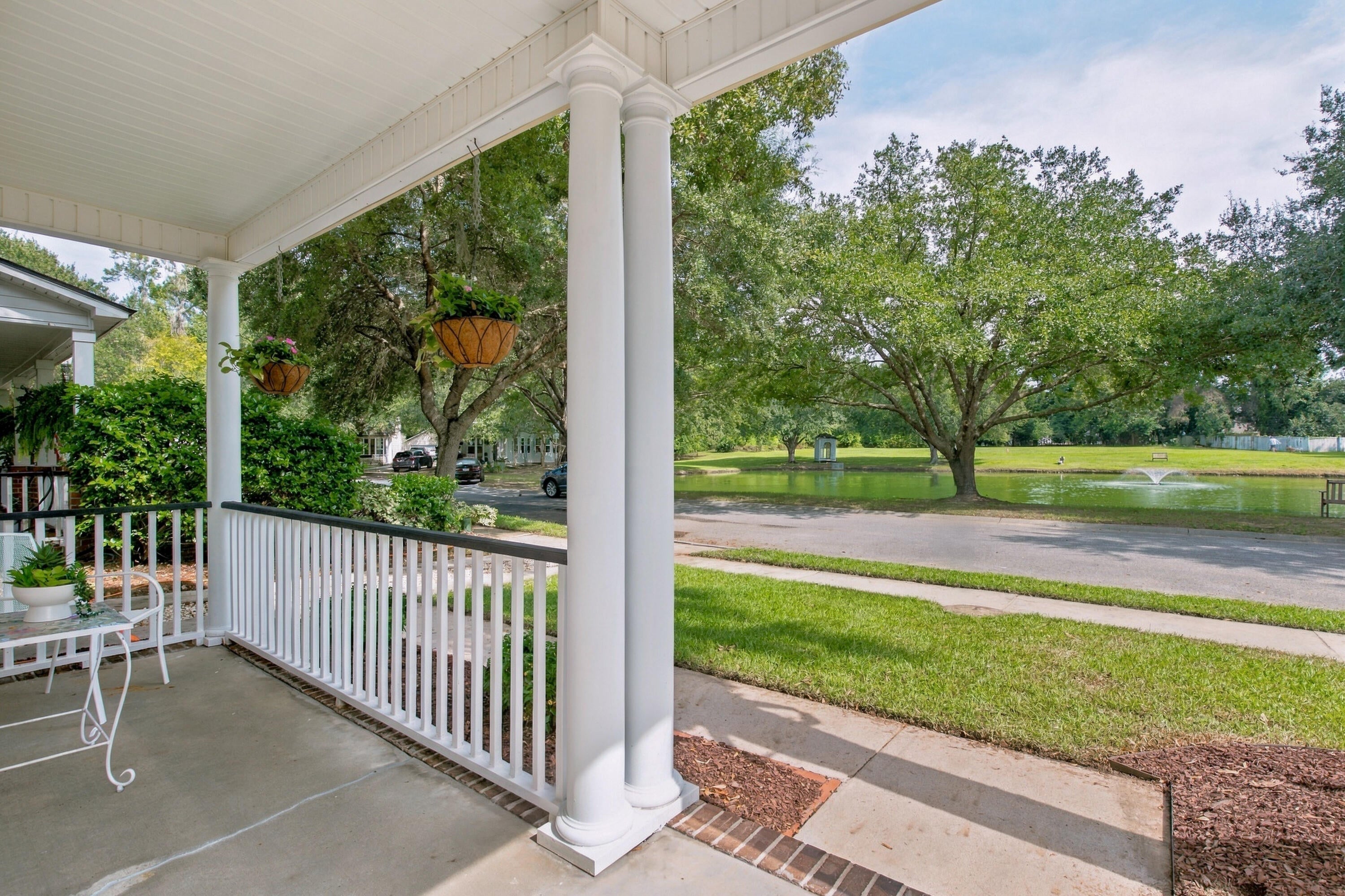 2324 Kennison Lane